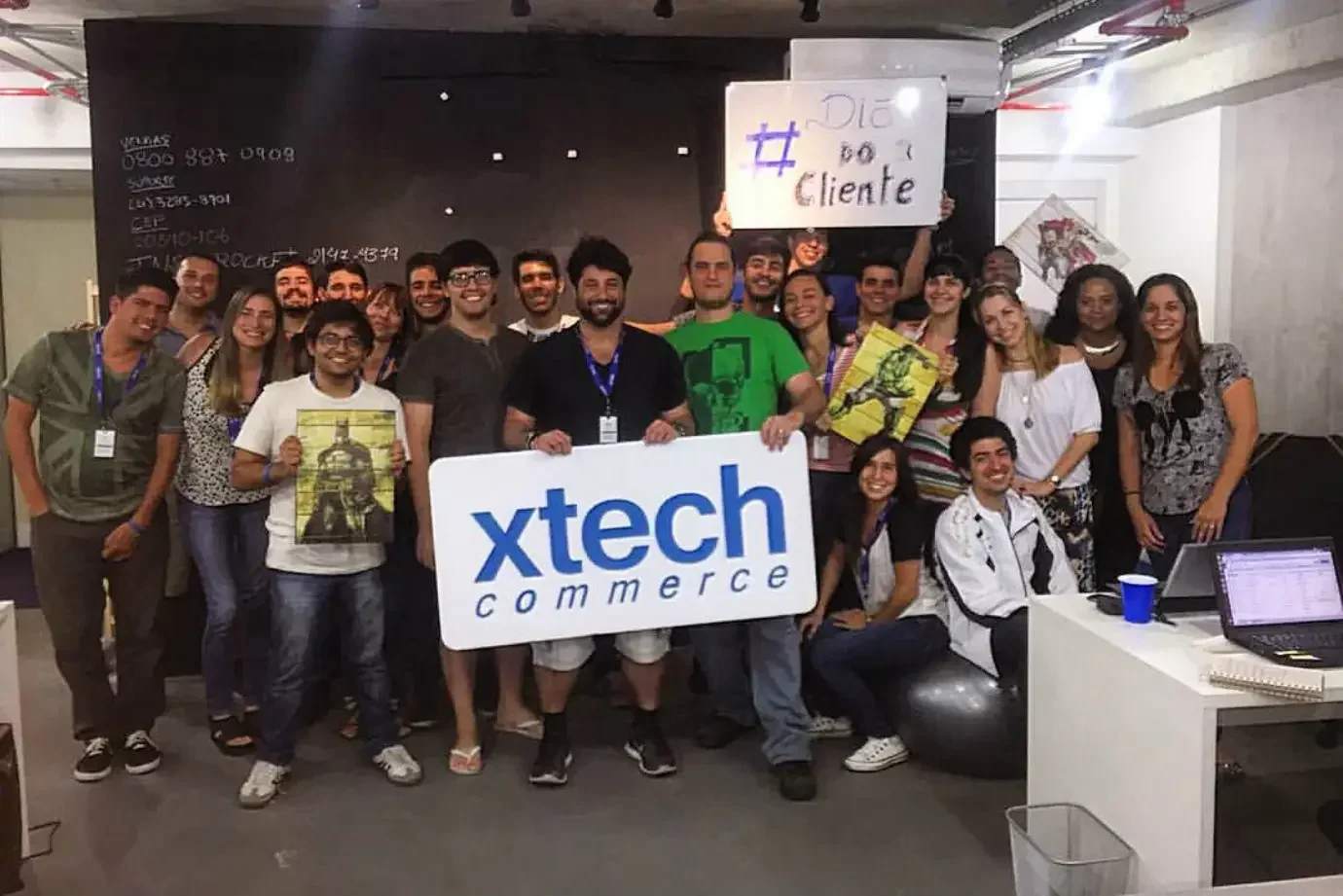 Imagem com Alfredo Soares, Jordão Bevilaqua e Ricardo Oliveira da época da fundação da Xtech Commerce antes da venda para a VTEX.